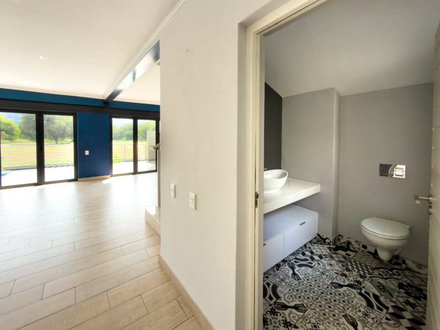 3 Bedroom Property for Sale in The Islands Estates North West